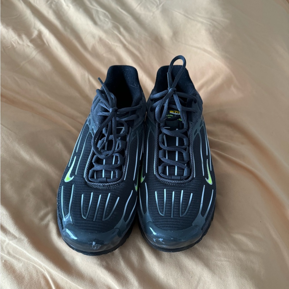 Selling like new Nike Air Max TN size 10.5